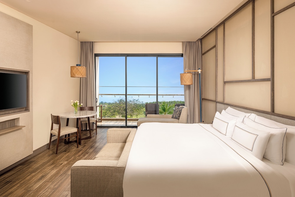 Melia Ho Tram Beach Resort 17/74