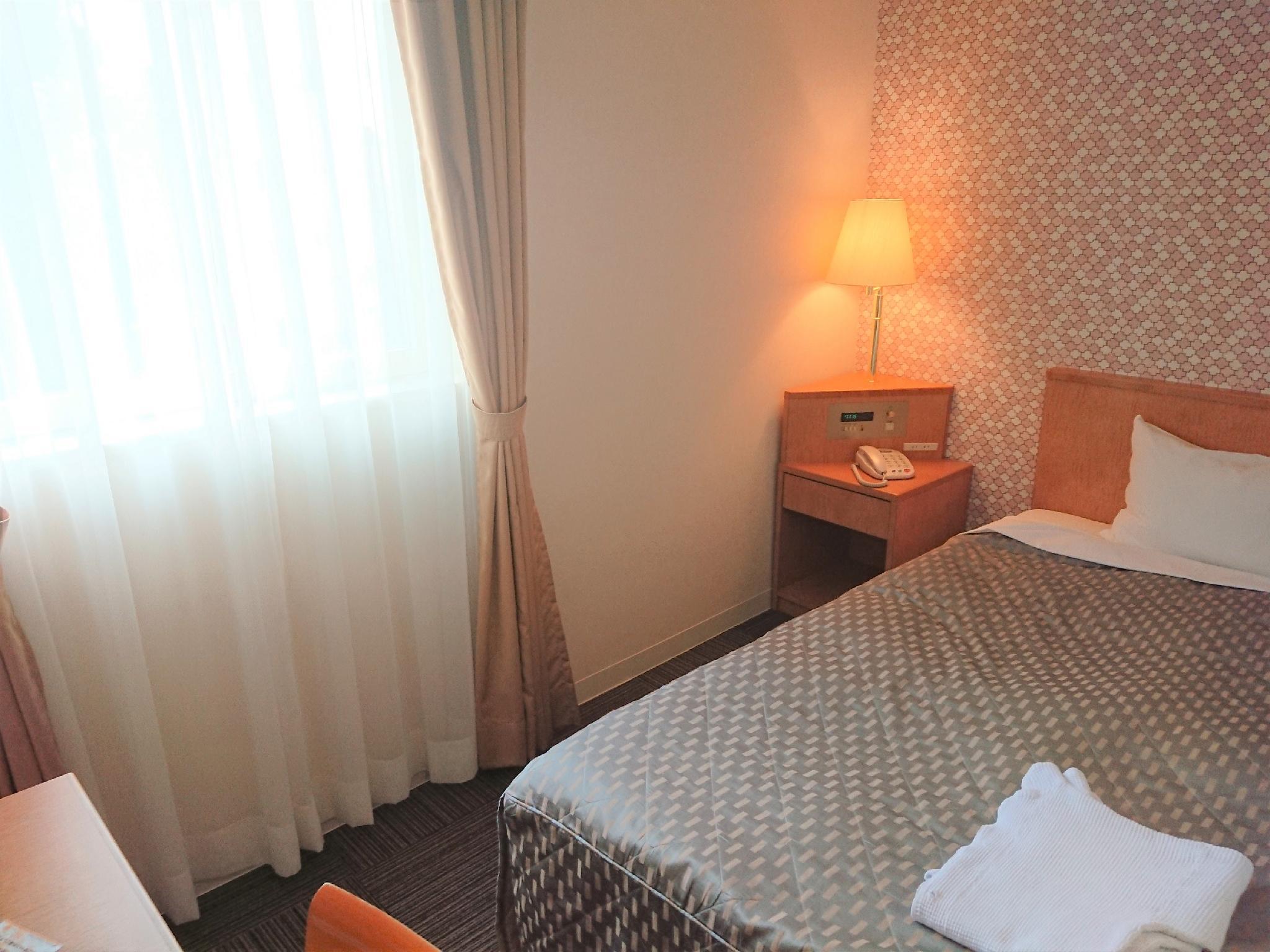 Single, Single Bed