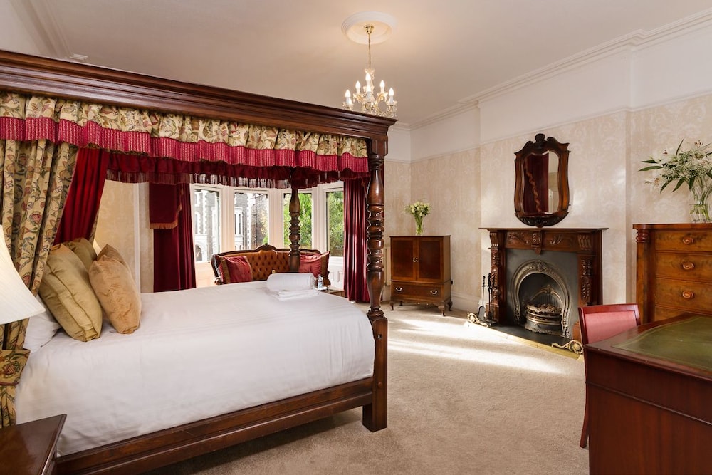 Lincoln House Hotel 38/67