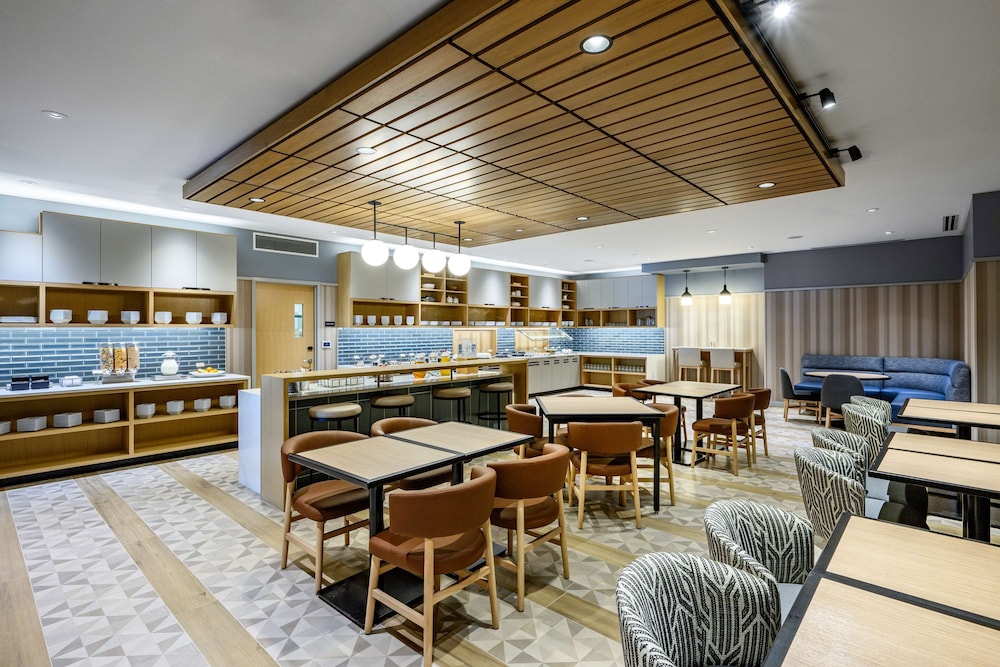 Hyatt Place Albany 20/29
