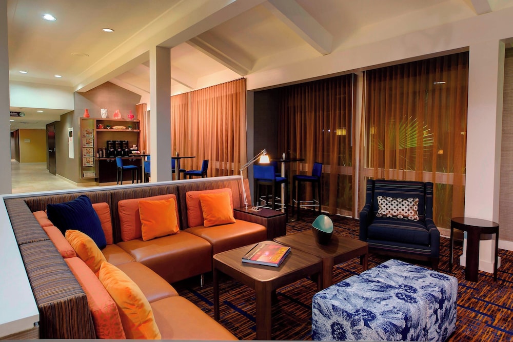 Courtyard Houston Brookhollow 22/41