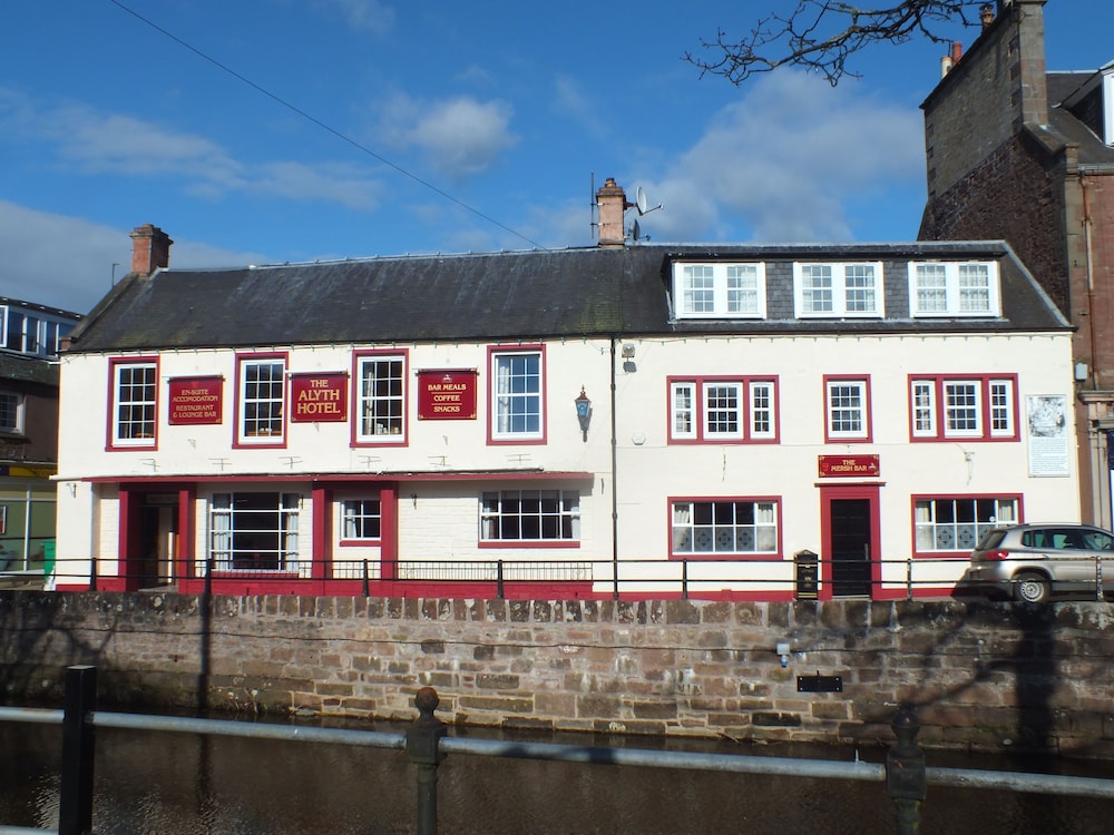 The Alyth Hotel 1/50