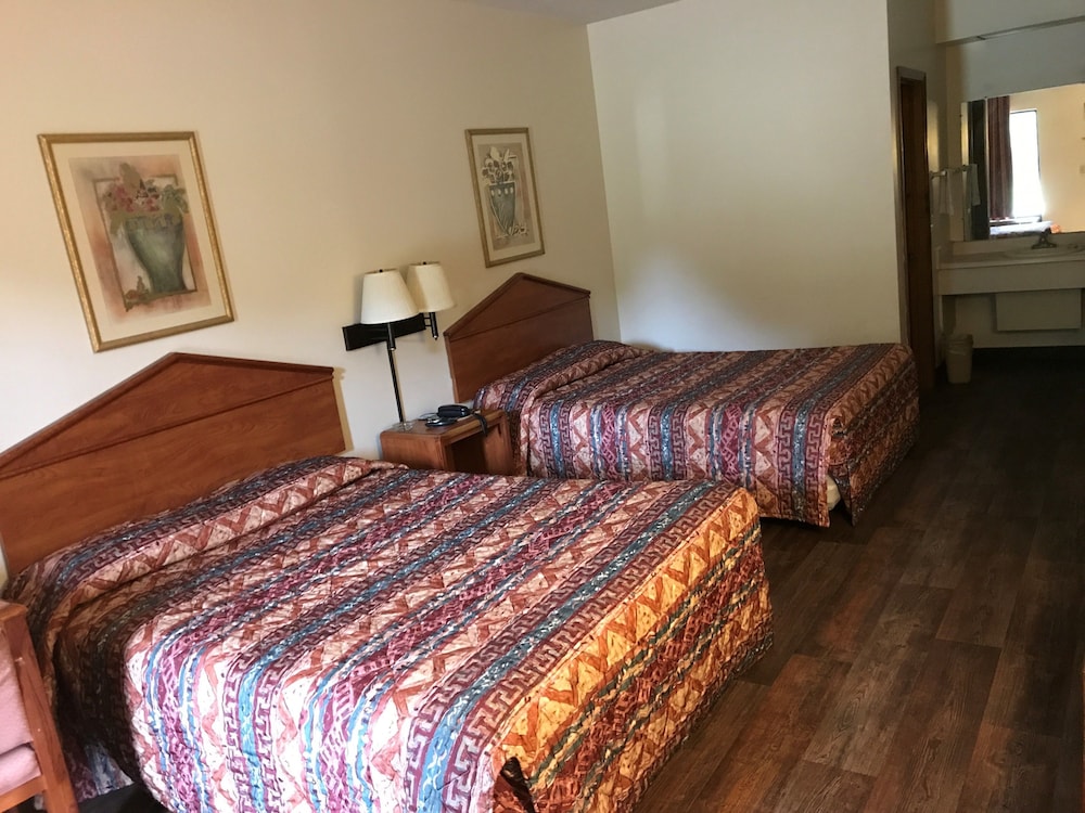 Rocky Creek Inn 10/20