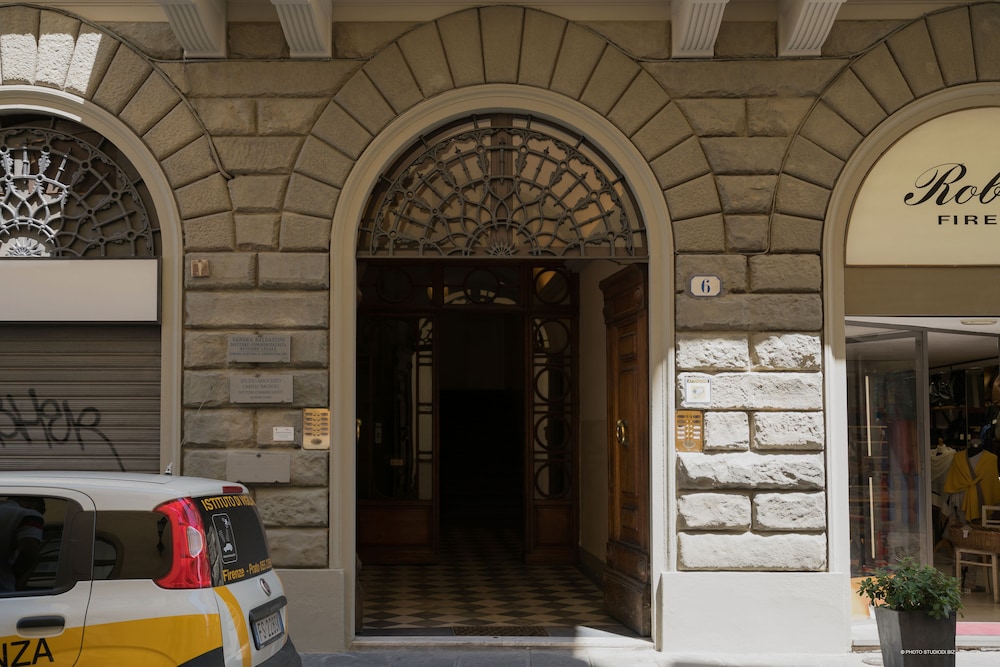 Wine Apartments Florence Moscato 2/47