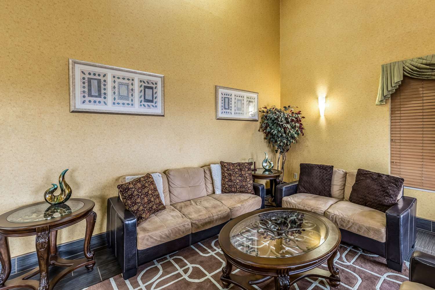 Quality Inn Rolla MO 29/49