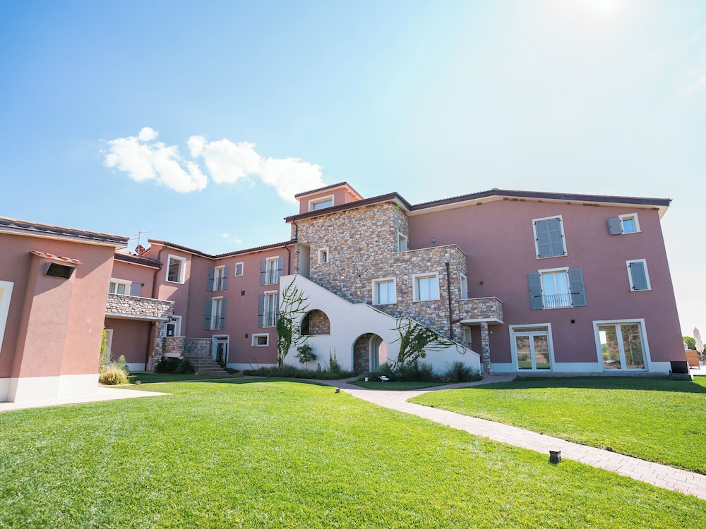 Riva Toscana Golf Resort & SPA 45/56