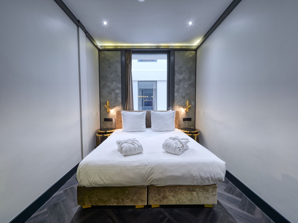G Hotel 17/43