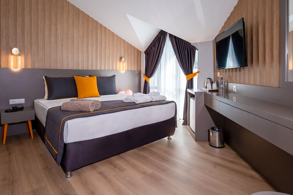 Saint Star Kemer - Adult Only 21/50