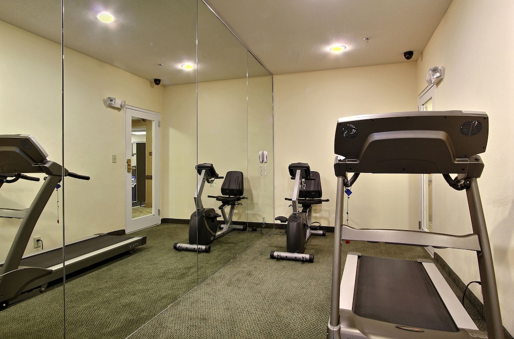 Magnolia Inn Suites 33/50
