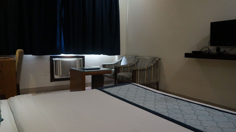 Hotel The Amaris 48/50