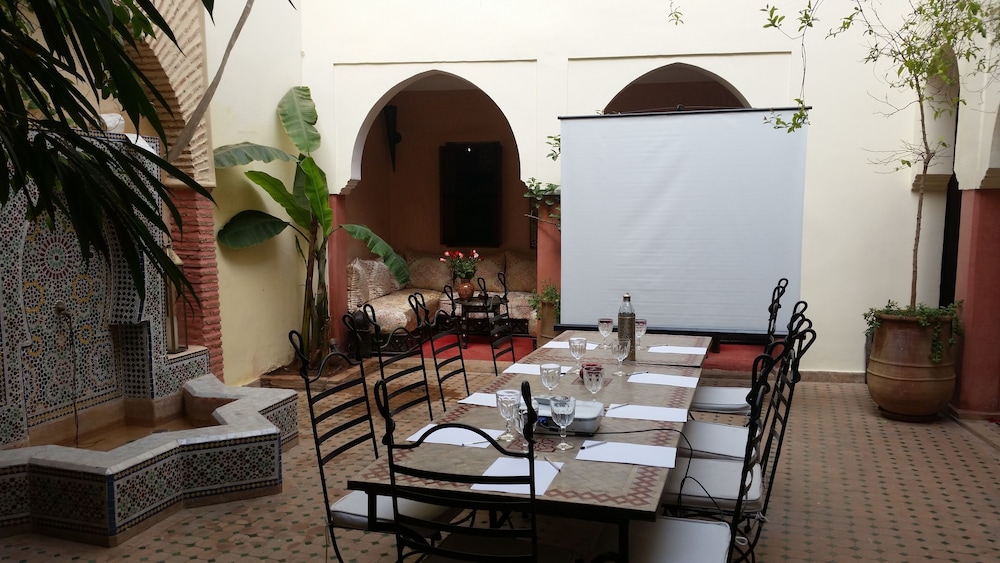 RIAD PETIT KARMELA 35/46