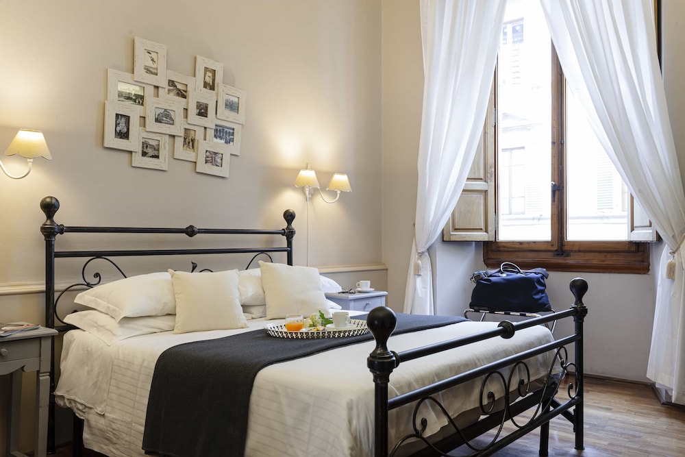 Prestigia Rooms B&B Firenze 6/27