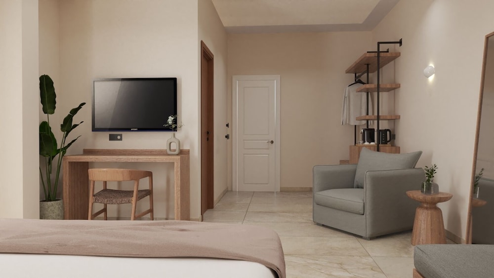 Dolphin Bay Seaside Resort & Suites 54/74