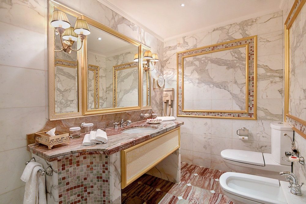 فندق المدينة أوبروى(The Biltmore Al Madinah) 72/73
