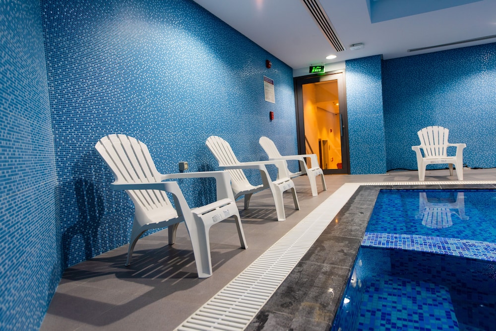 Rozana Hotel 23/50