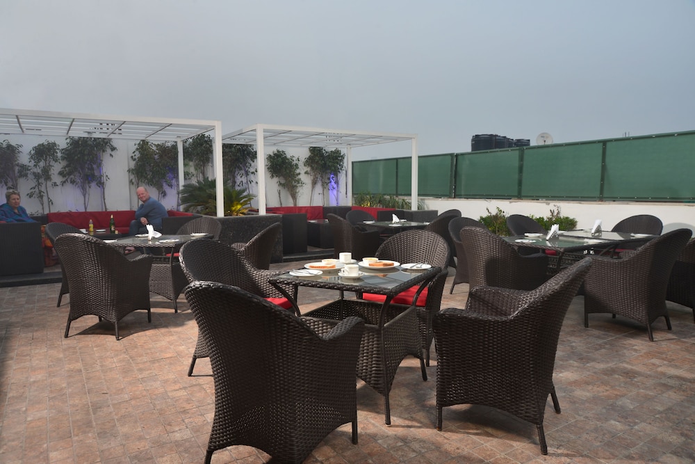 Hotel Le Roi 42/50