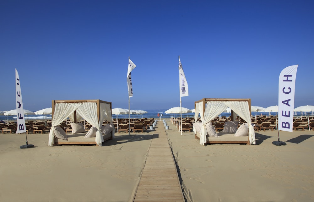 Blue Diamond Alya Hotel 33/42