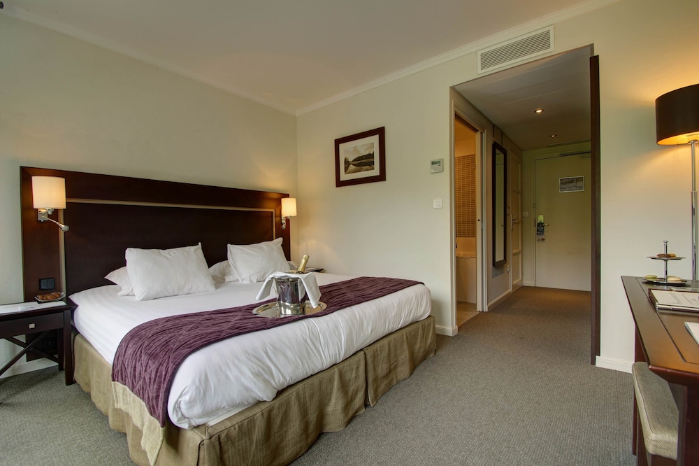 Hotel du Golf 8/34