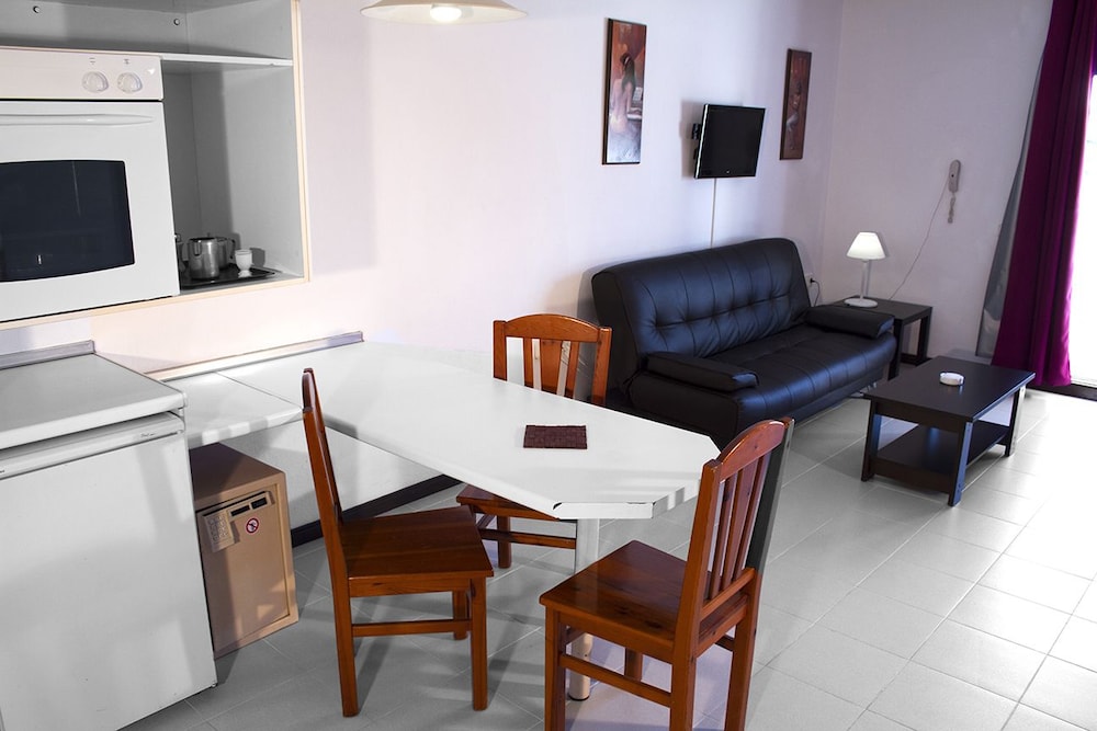 Oceano Apartments - Adults Only 16/22