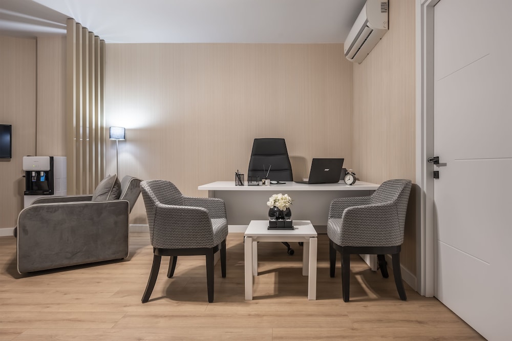 Ciragan Bosphorus Apartments 50/61