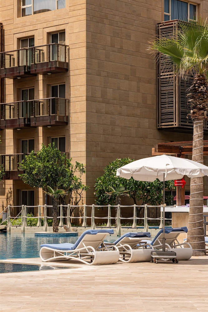 Kempinski Summerland Hotel & Resort Beirut 57/65