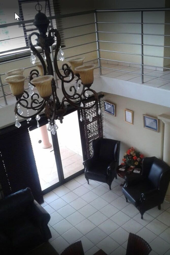 Asda Guesthouse 25/44