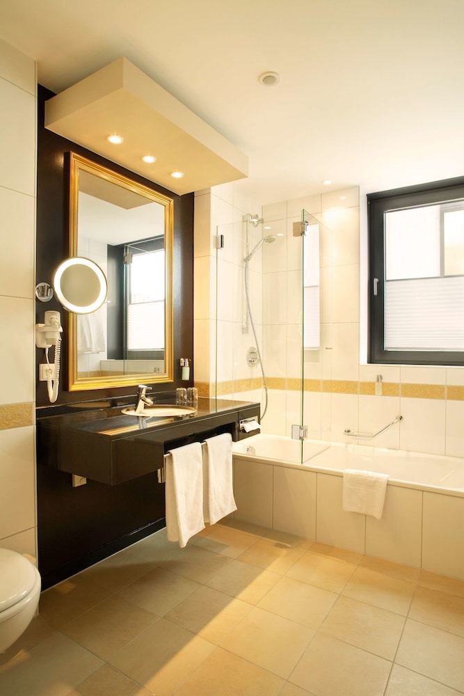 Best Western Plus Arosa Hotel 6/35