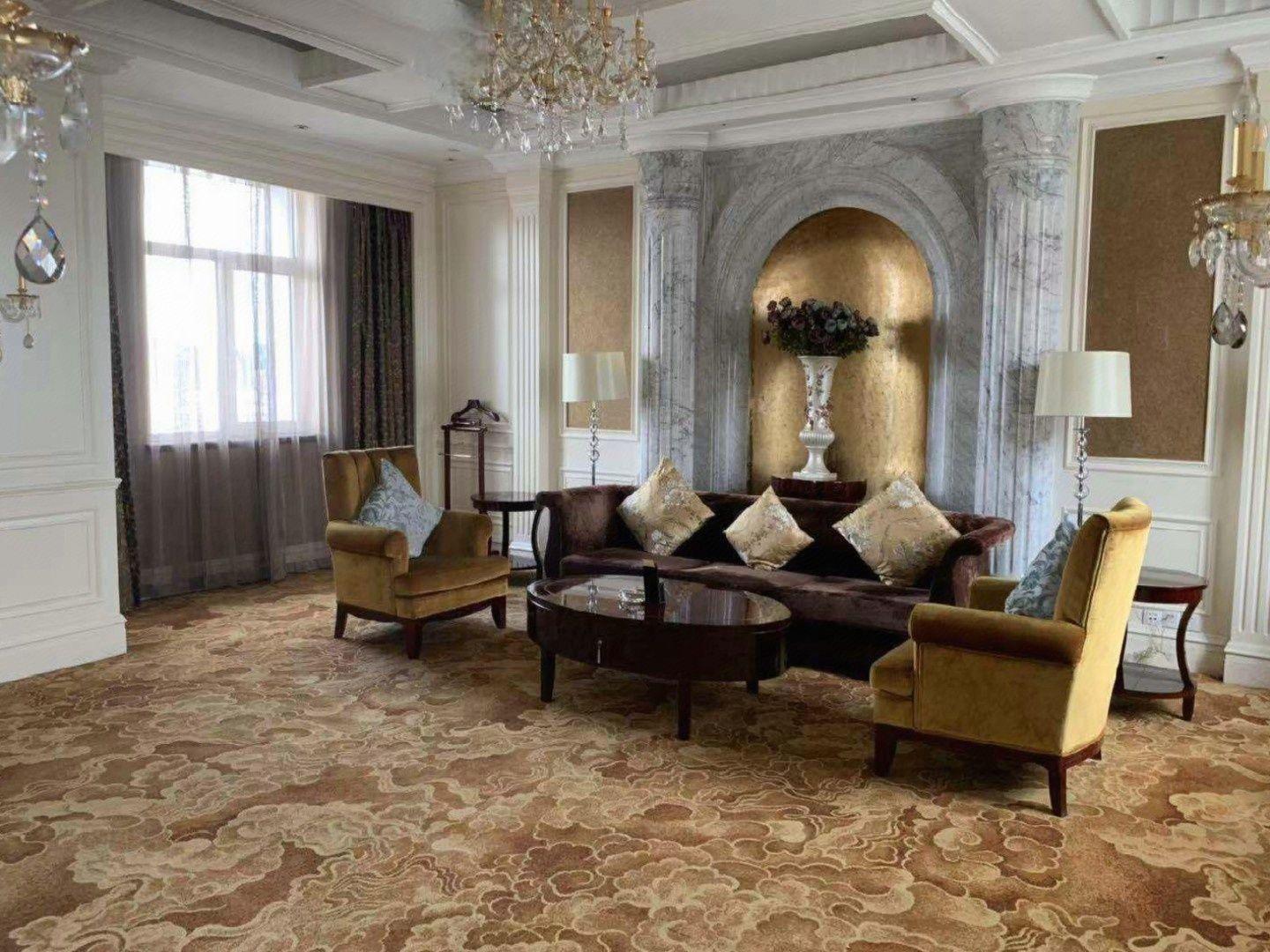 Zhongwei International Holiday Hotel 35/49