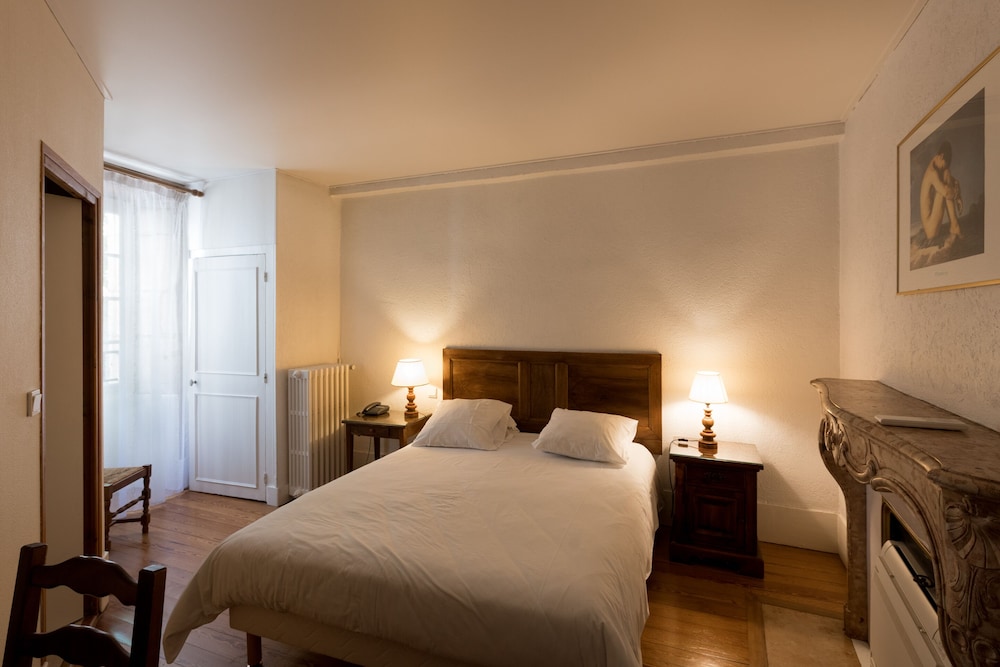 Hotel des Tonneliers 6/46
