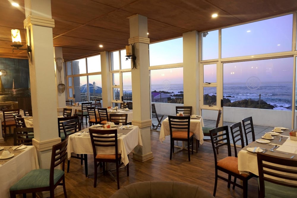 The Point Hotel Spa 40/62