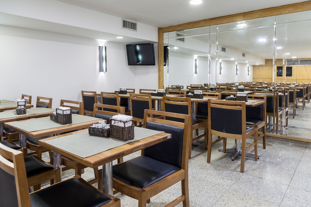 Hotel Bandeirantes 64/69