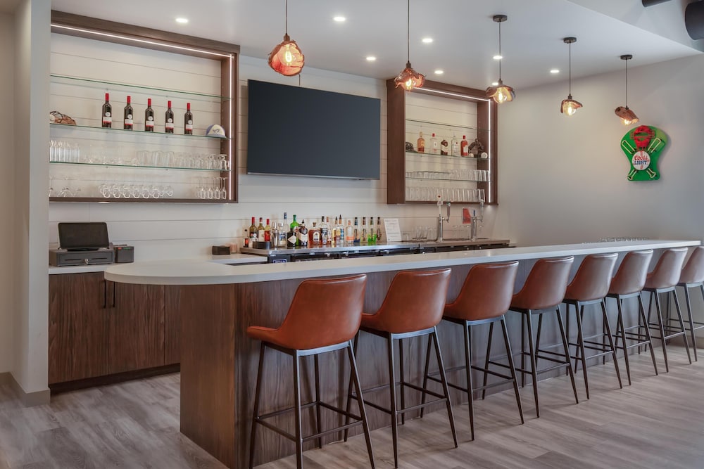 Best Western Plus Kawartha Lakes Hotel & Suites 34/52