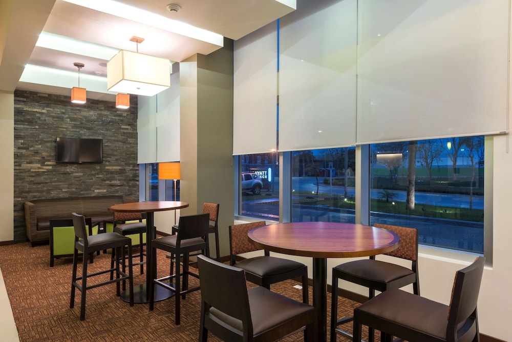 Hyatt Place Ciudad Del Carmen 54/65