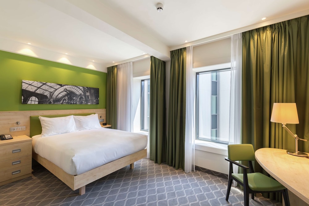 Hampton by Hilton Antwerp Central Station 20/57