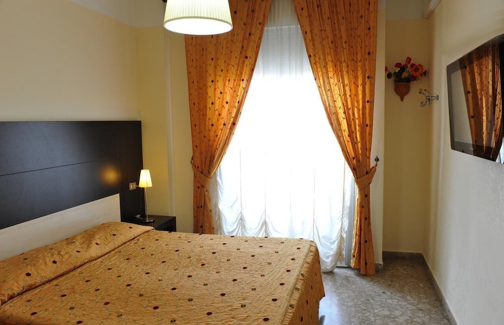 Hotel Gabbiano 11/48