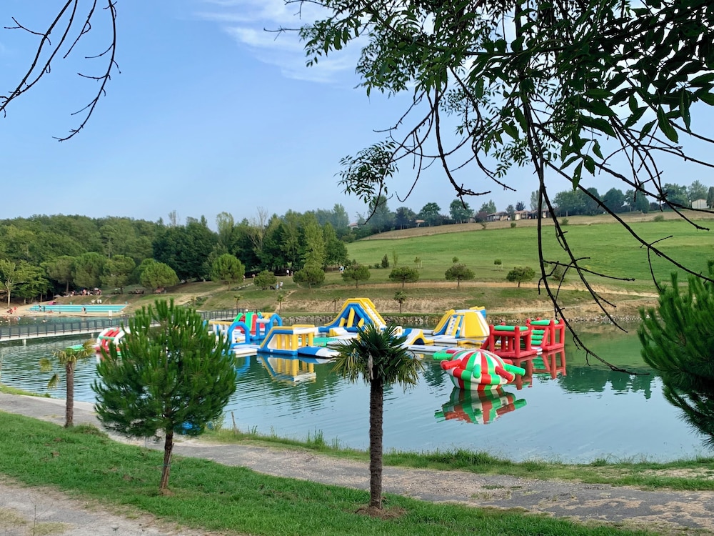 HAMEAUX DES LACS 32/48