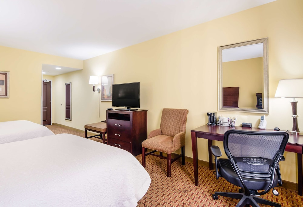 Hampton Inn Galax 16/34