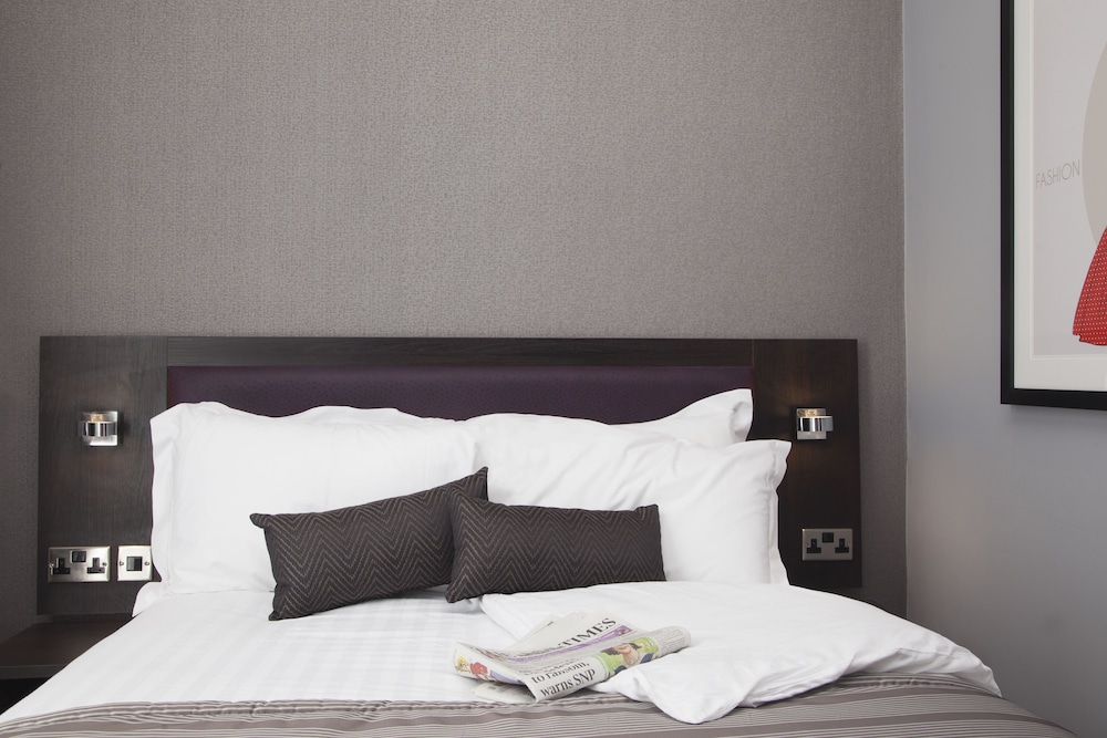 Epic Aparthotel - Duke Street photo4