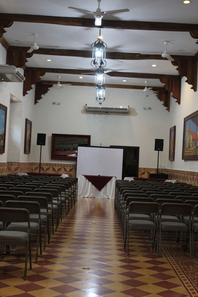 Hotel La Posada Del Doctor 47/65