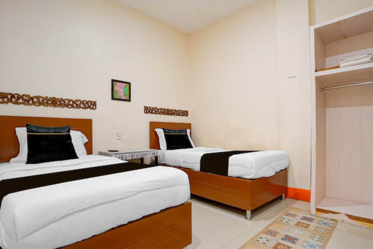 Townhouse Oak near RSUD Dr Zainoel Abidin formerly Poma Hotel 24/46
