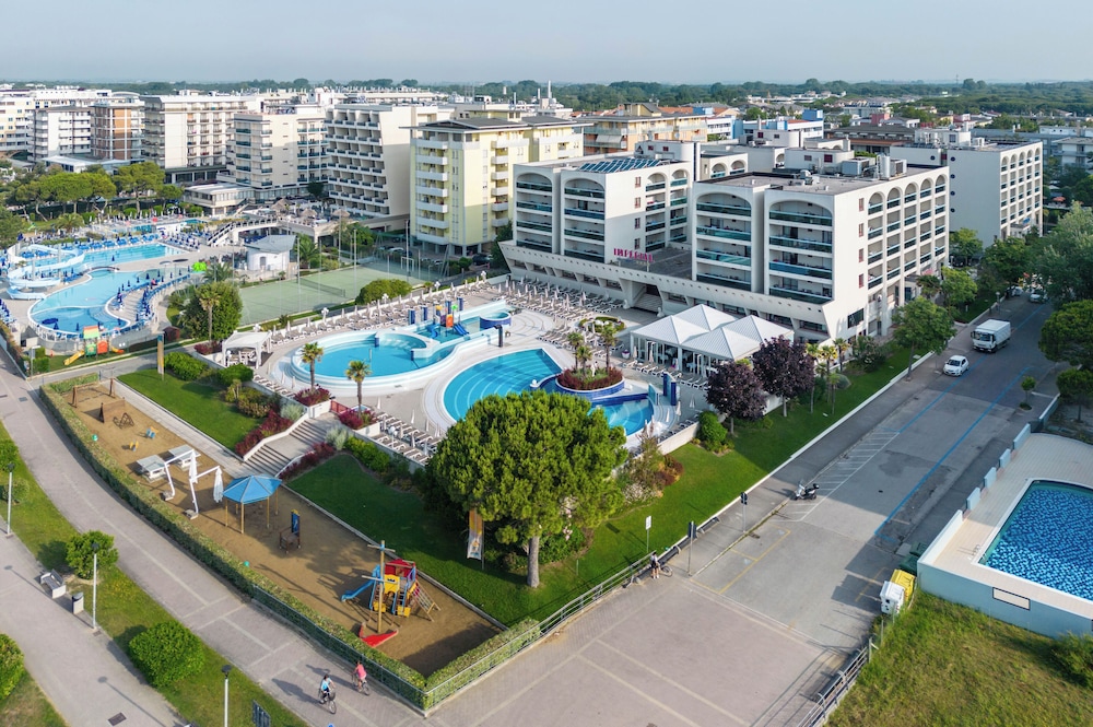 Aparthotel Imperial 37/40