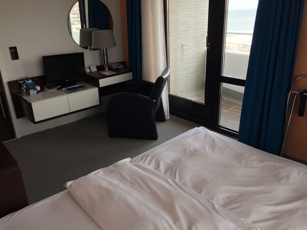 TOP CountryLine Hotel Roth 14/38