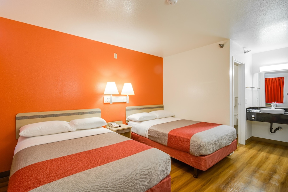 Motel6 Rolling Meadows, IL - Chicago Northwest 37/69