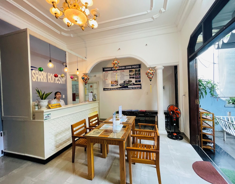 Shark Hotel - Hostel 36/50