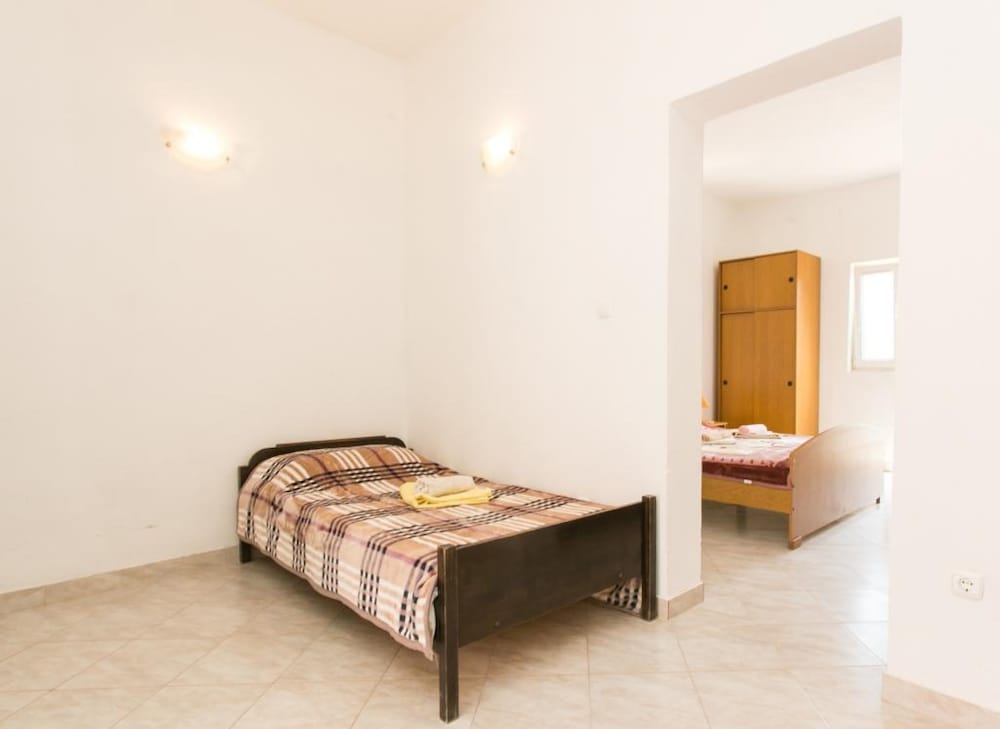 Apartments Franka Saplunara 22/47