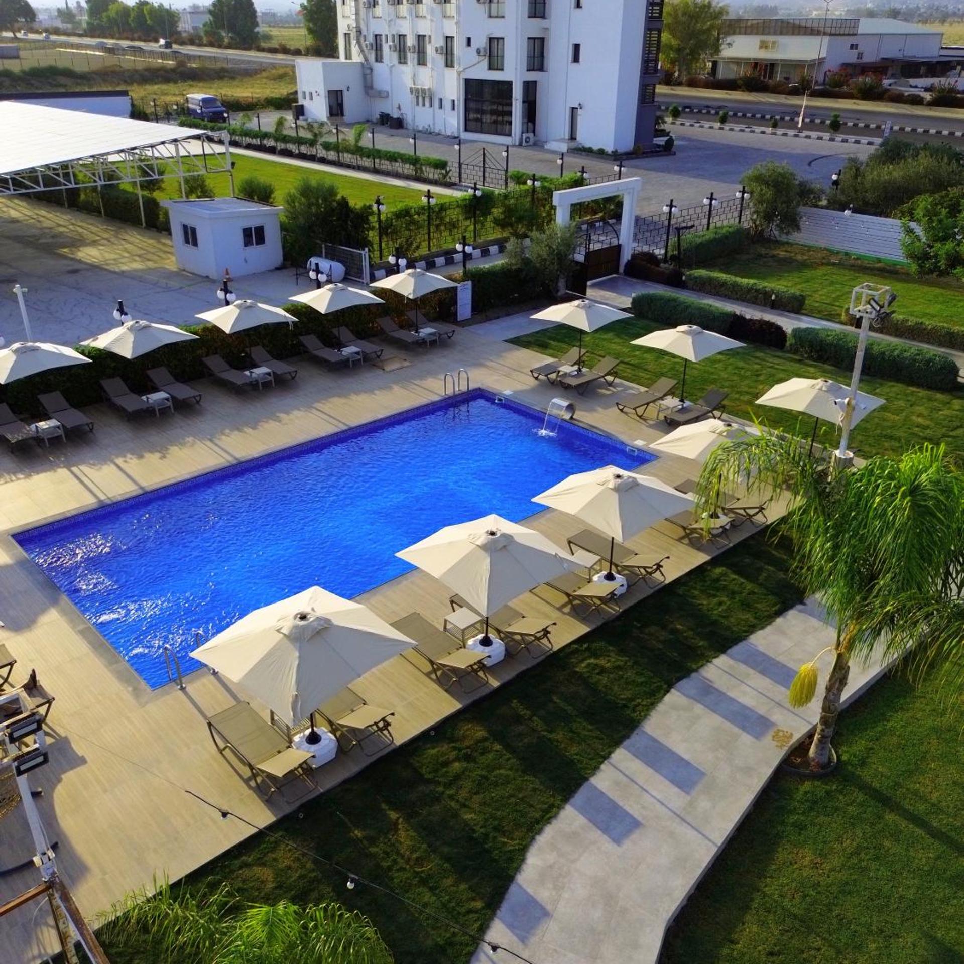 Cezars Airport Hotel 26/34