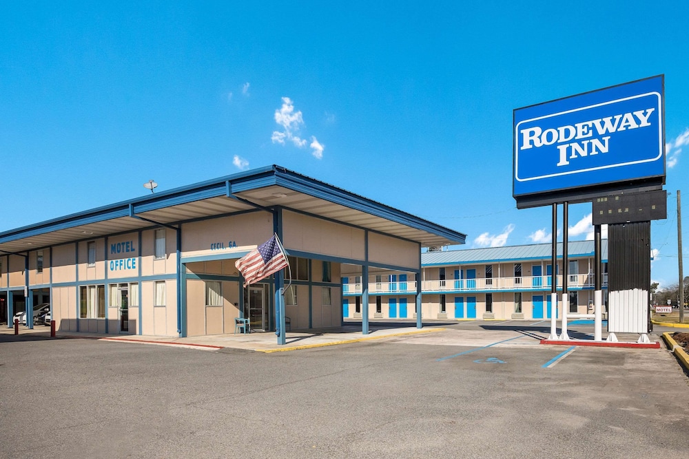 Rodeway Inn Cecil GA 1/36