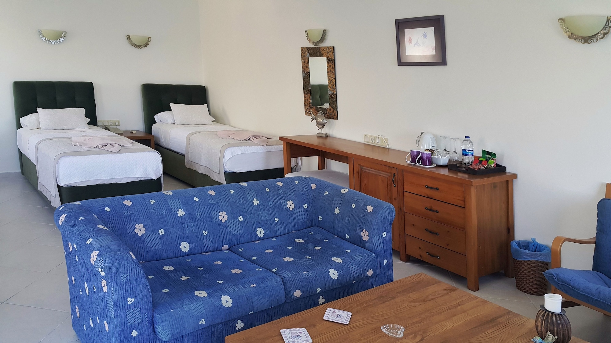 STANDARD, TWIN BEDS, SEA VIEW