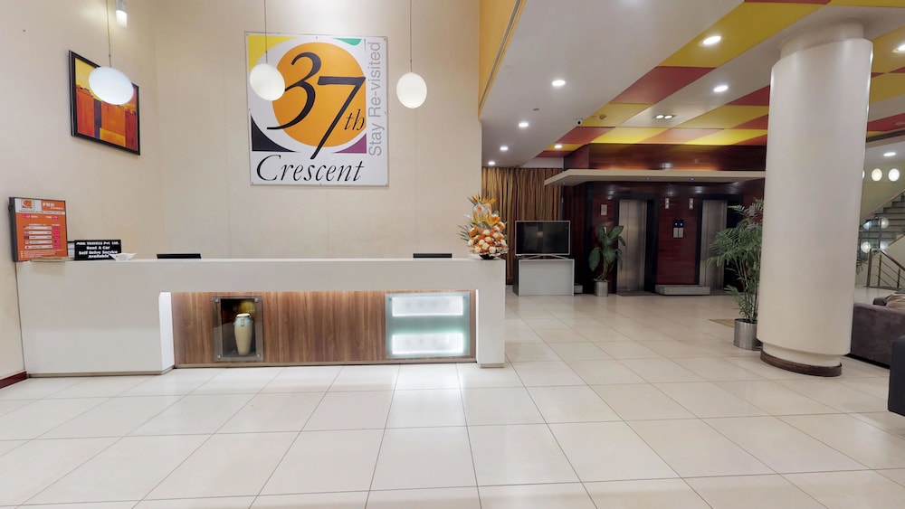 37th Crescent Hotel 6/50