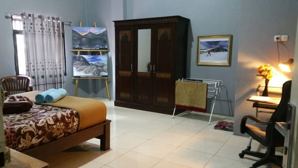 The Carstensz Homestay 13/20